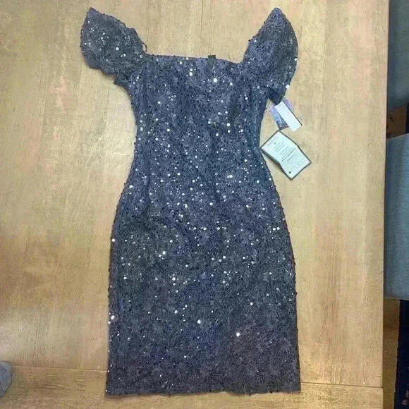 Nightway gray sequins dress, size 4, NWT - Picture 1 of 9